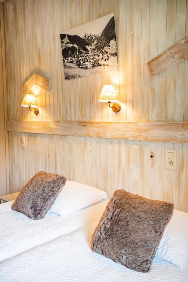 Hotel Viallet アレッシュ エクステリア 写真