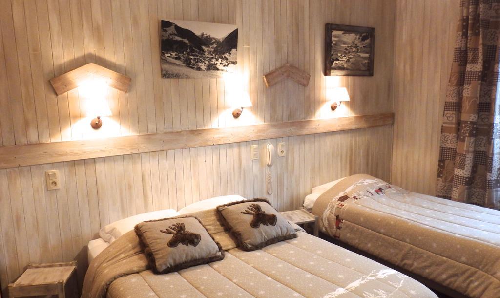 Hotel Viallet アレッシュ 部屋 写真
