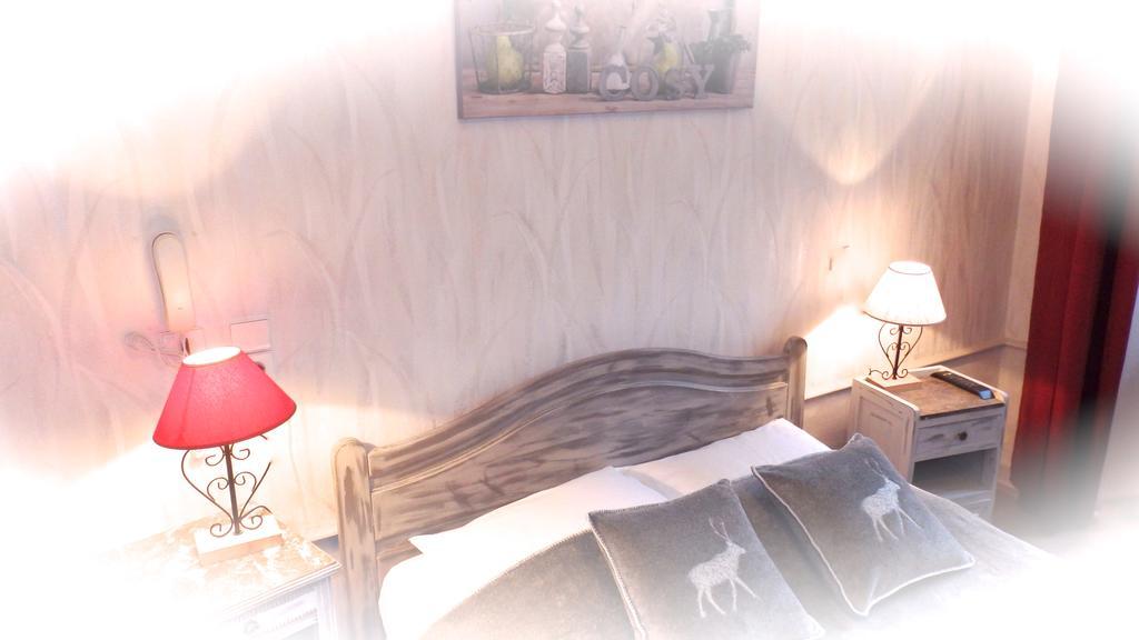 Hotel Viallet アレッシュ エクステリア 写真