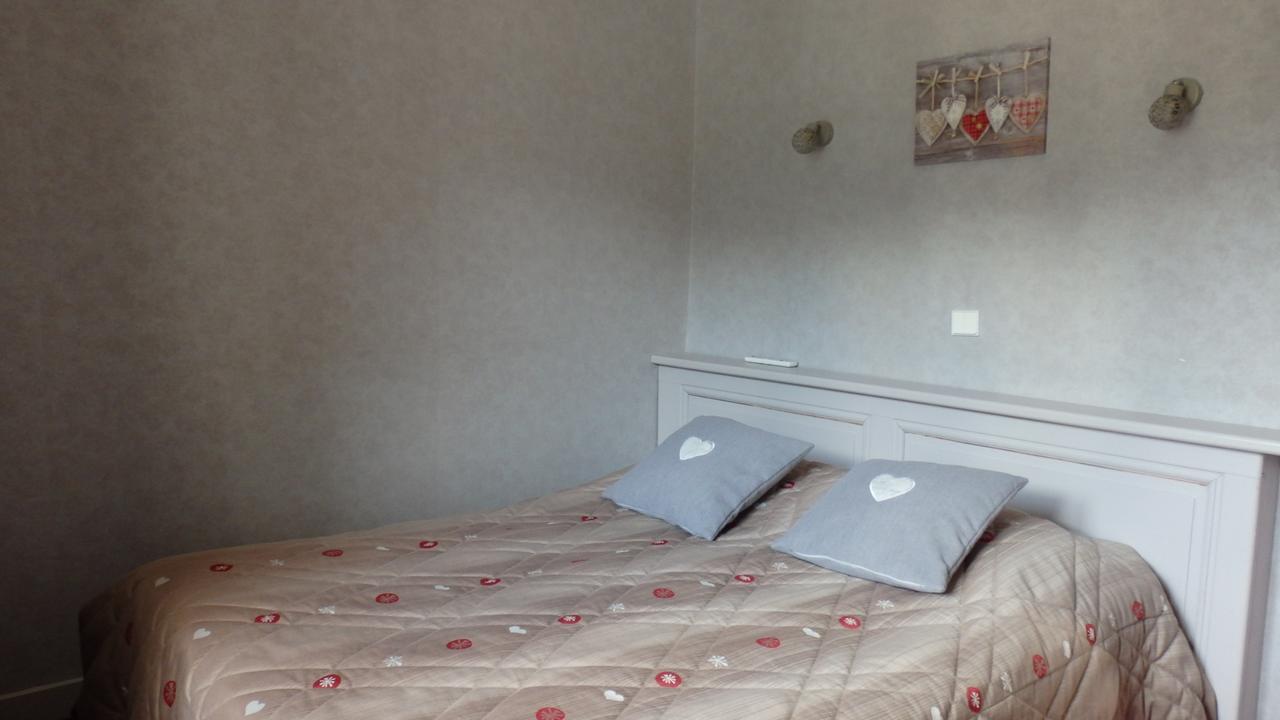 Hotel Viallet アレッシュ エクステリア 写真